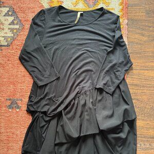 Black bubble heb dress size large